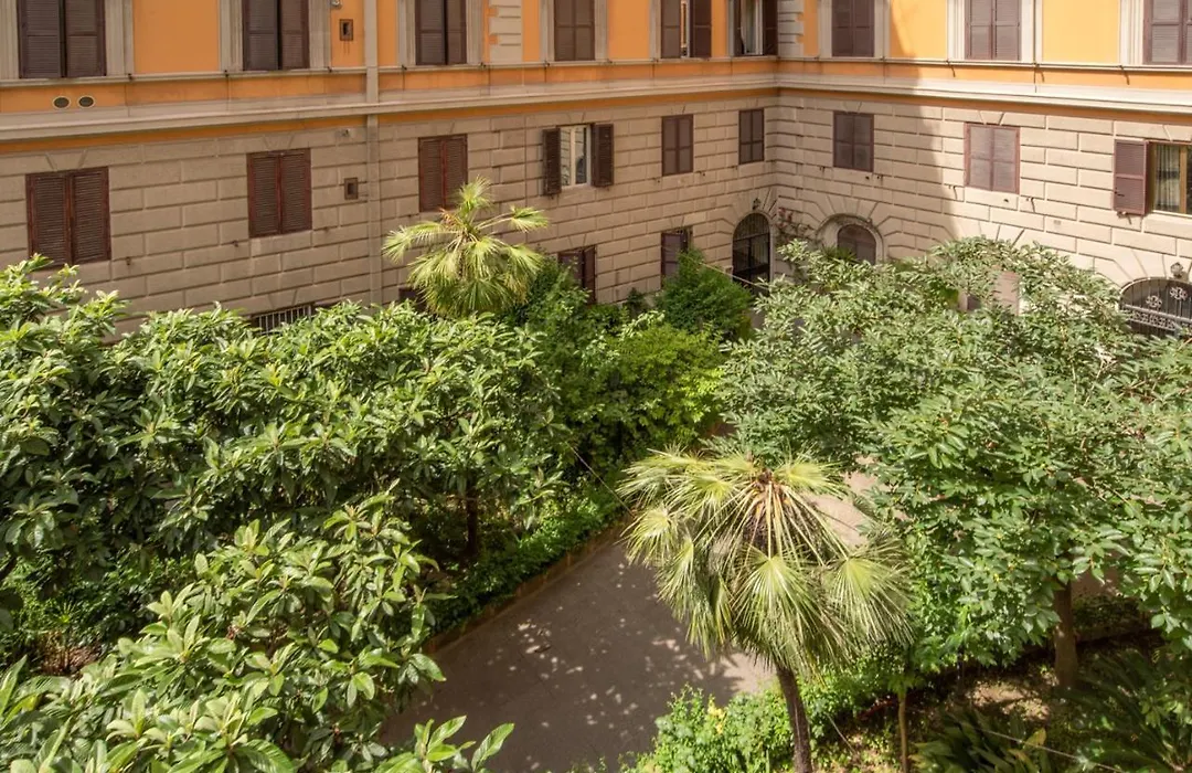 Ad Maiora Suite-1